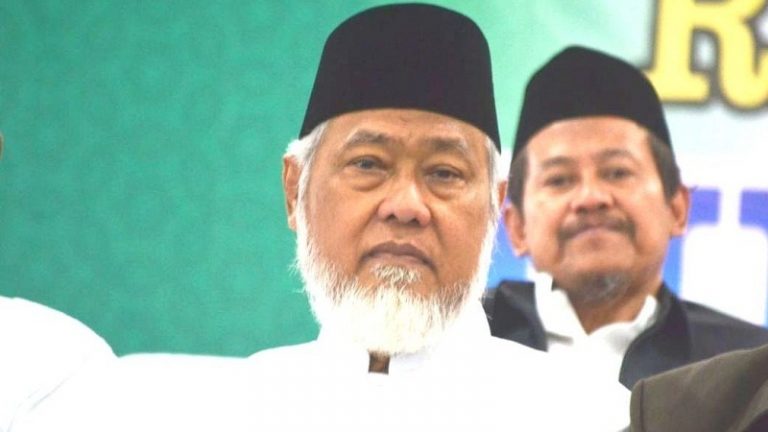 Pendiri Hidayatullah: Jagalah Ketaatan dan Kekuatan Doa