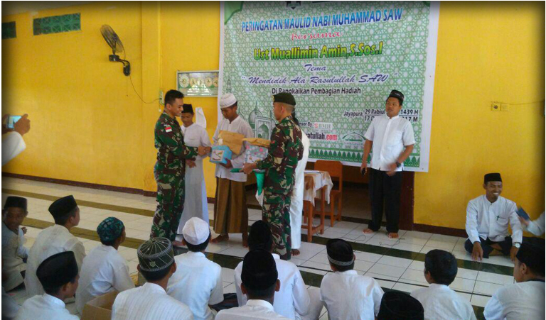 Kebersamaan TNI dan Santri Hidayatullah di Perbatasan RI-Negara Papua New Guinea