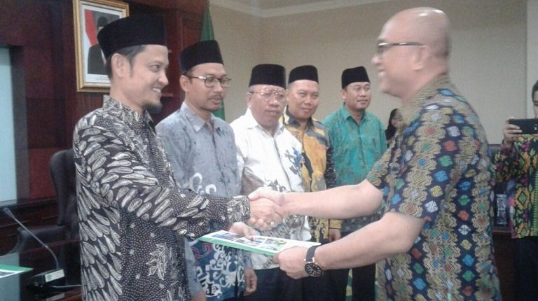 Yayasan Abdullah Said Batam Terima SK PTKI Diktis Kemenag