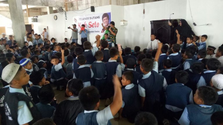 Kunjungan Kak Seto ke Kampus Ponpes Hidayatullah Timika