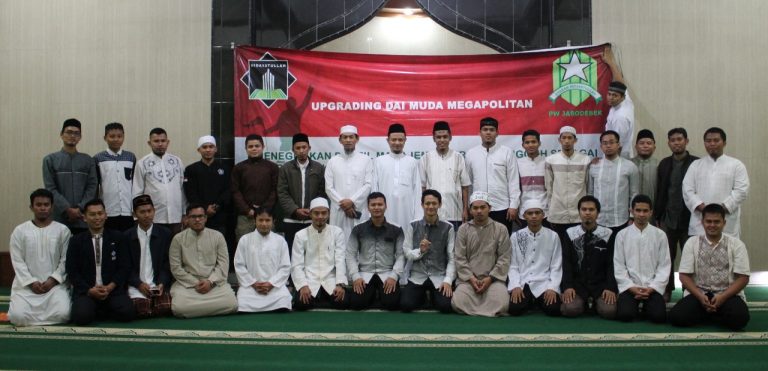 Ketua Umum DPP Hidayatullah Pesan Mahasiswa Berdakwah