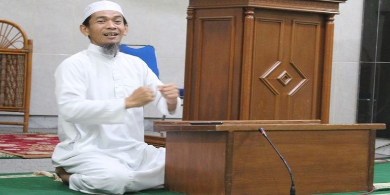 Zainuddin Musaddad Roadshow Dakwah dan Parenting ke Sultra