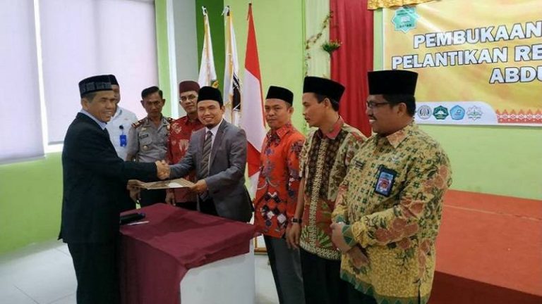 DR Wathani Pimpin Institut Agama Islam Abdullah Said