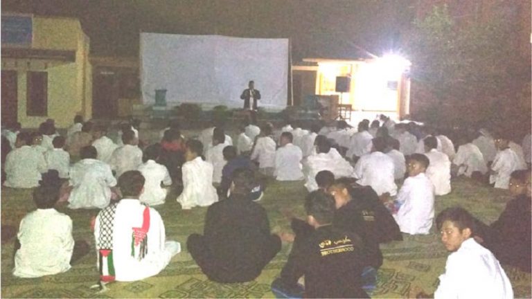 Koramil TNI-Santri Hidayatullah Magetan Nobar Film Jenderal Soedirman