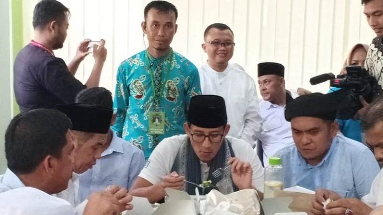Cawapres Sandiaga Kunjungi Kampus Hidayatullah Batam