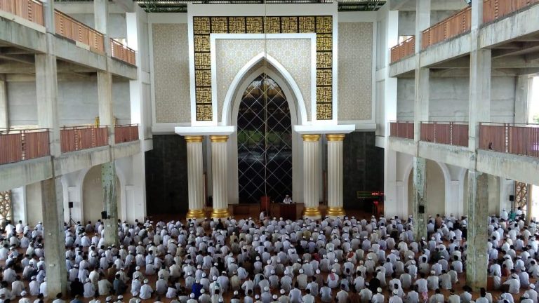 Multidimensi Dakwah tak Hanya Ceramah, Doa Janganlah Lupa