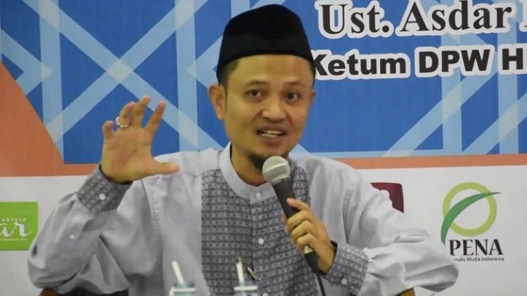 Berukhuwah Sepenuh Hati, Pilar Hidup Berjamaah