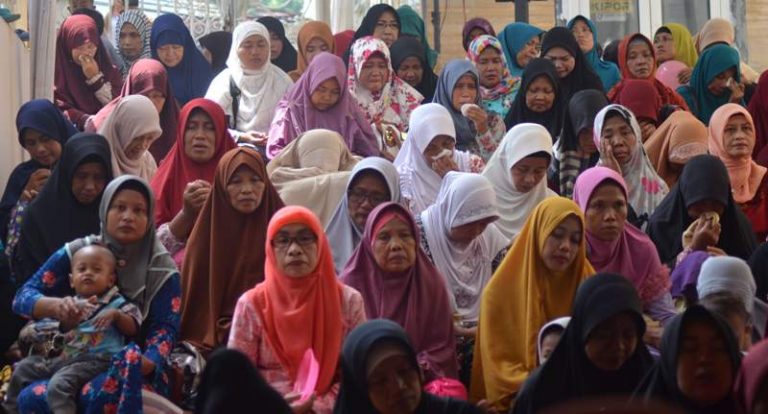 BMH Berbagi Kebaikan Bersama Anak Yatim dan Janda Tangguh