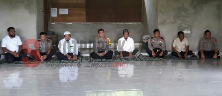 Kapolres Buru Silaturrahim ke Ponpes Hidayatullah Savanjaya