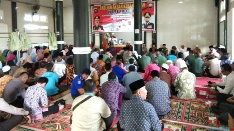 Ponpes Hidayatullah Mentawai Tabligh Akbar Kebangsaan