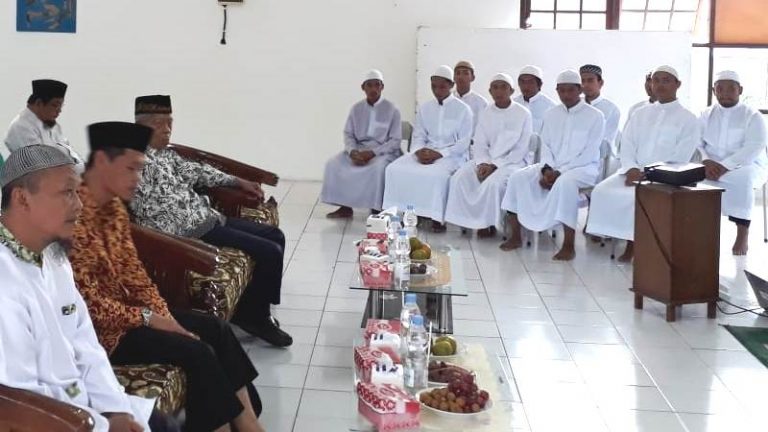 Hidayatullah Sebar Dai Mandiri ke Berbagai Daerah di Kaltim