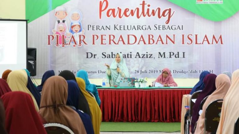 Muslimat Hidayatullah Malang Gelar Seminar Parenting