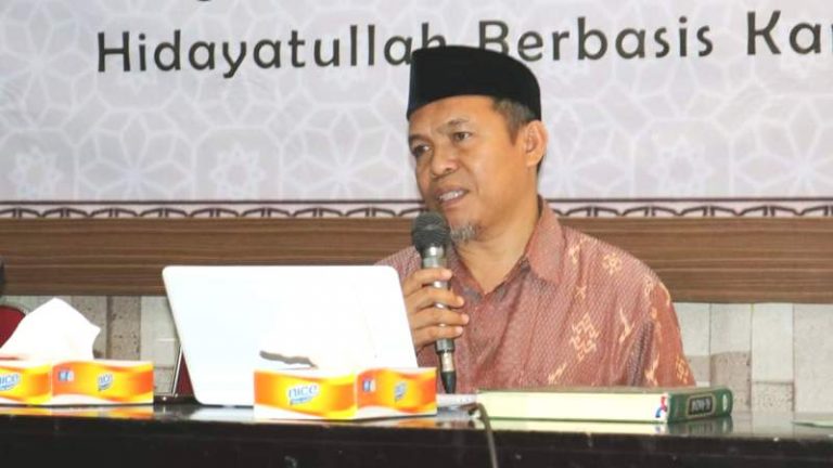 Hidayatullah Timika Gelar Seminar Pendidikan Integral