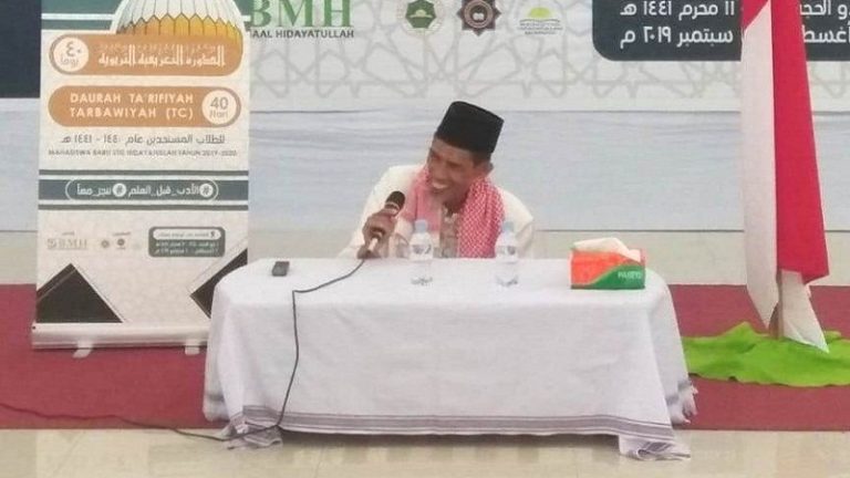 Pimpinan Umum Hidayatullah: Pemuda Jangan Cengeng