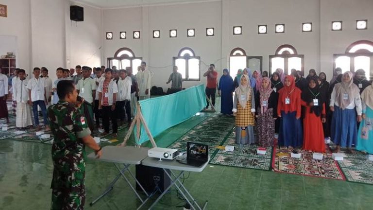 Milenial Kupang Ikuti Training Super Live Revolution