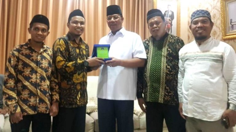 Silaturrahim Al Bayan Hidayatullah Makassar ke Wakapolda Sulsel