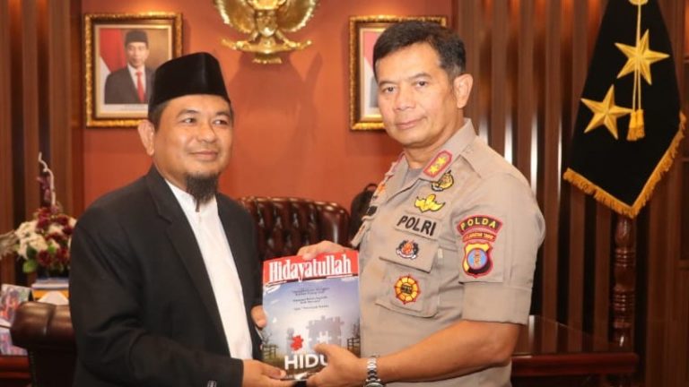 Pengurus Hidayatullah Balikpapan Silaturrahim dengan Kapolda
