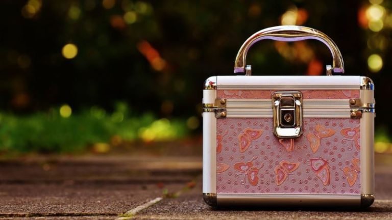 Belajar Dari Kesalahan yang Dilakukan Abu Lahab