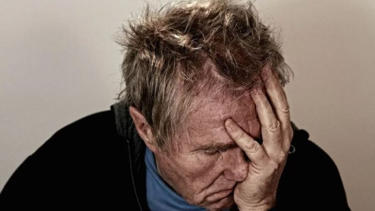 Saat Rupawan, Ketenaran, dan Kesenangan Hanyalah Ilusi