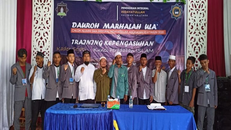 Hidayatullah Bulungan Bekali Alumni Siap Mengabdi di Masyarakat
