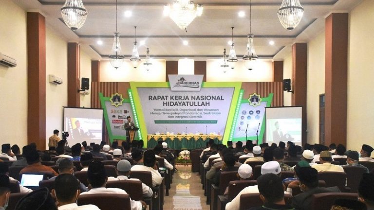 Ketum Tutup Rakernas Ingatkan Jaga Amanah, Iman dan Imun