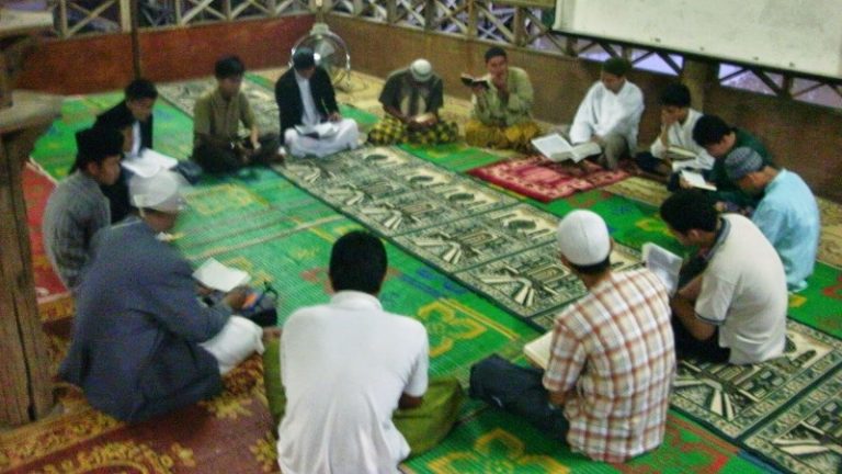 Tahlilan dan Maulidan sebagai Wasilah Menebar Kebaikan