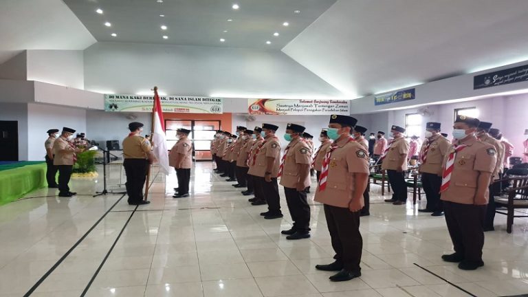 Sekjen Kwarnas Lantik Mabi dan Pinsako Pramuka Hidayatullah