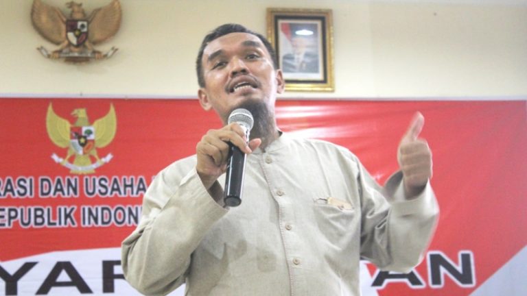 Dai Garis Depan Menghantam Hoax dengan Sebar Kebenaran