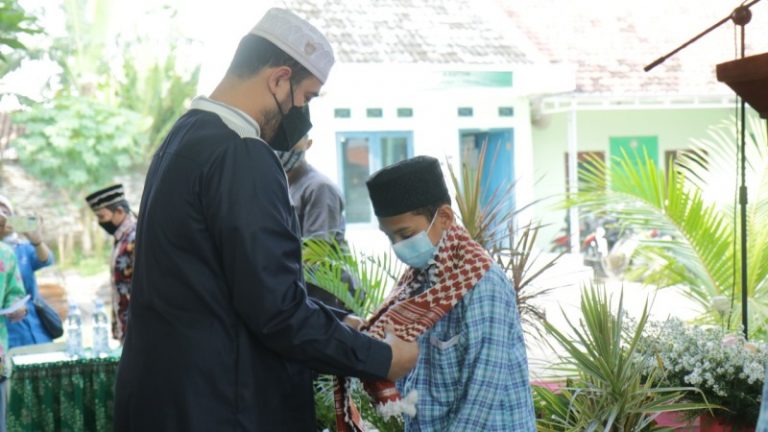 Walikota Habib Hadi Letakkan Batu Pertama Asrama Tahfidz Hidayatullah Probolinggo