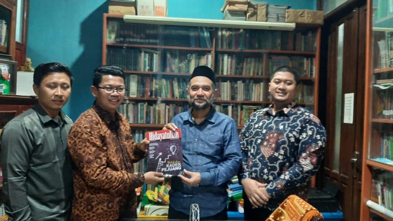 Perguruan Tinggi Hidayatullah Bersilaturrahim dengan Ketua Umum Aptisi Prof Budi Djatmiko