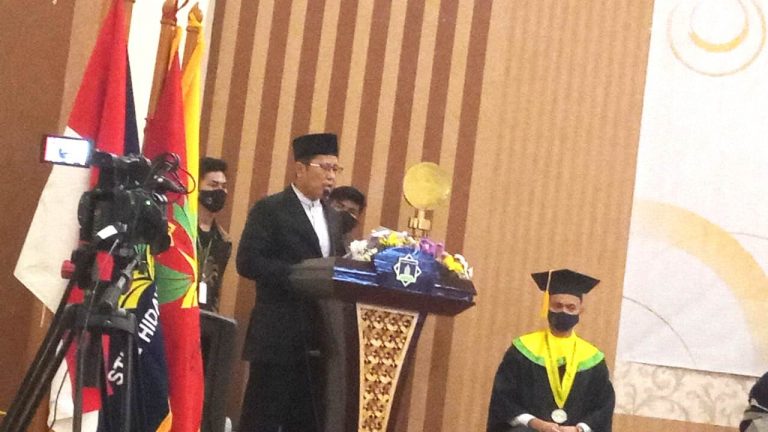 Ketua MUI Pusat Harapkan PTH Menjawab Tantangan Zaman dan Isyarat Artificial Intelligence