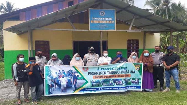 Hidayatullah Amahai Teguhkan Pesantren Tangguh Nusantara