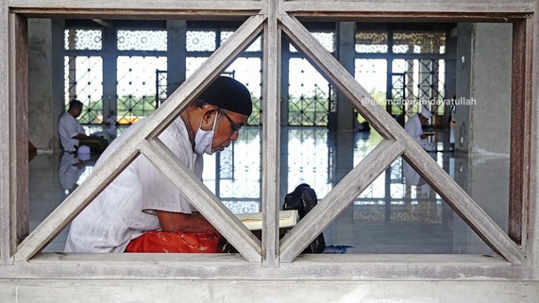 Warga Hidayatullah Berlomba Infaq untuk Pembangunan Masjid Ar-Riyadh