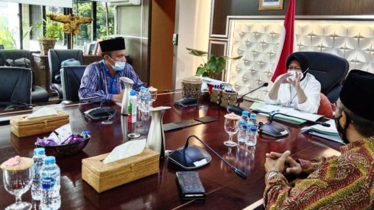Mensos Dorong Hidayatullah Terus Berkiprah di Bidang Sosial Keumatan
