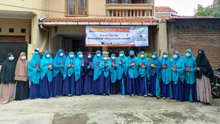 DPD Hidayatullah Kota Cimahi Launching Rumah Qur’an