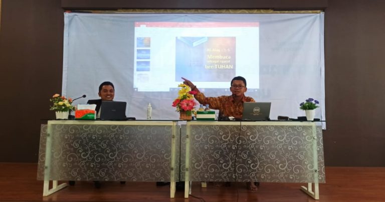 Membaca sebagai Syarat Mutlak untuk Bertuhan