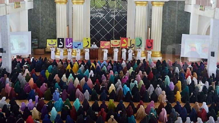 Tidak Hanyut dalam Euforia