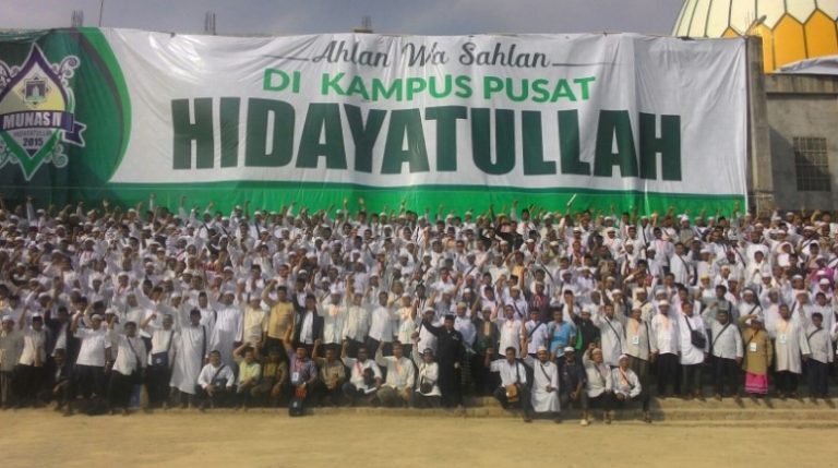 Setengah Abad Hidayatullah dan Tantangan ke Depan