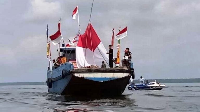 Jangan Retak Perahuku