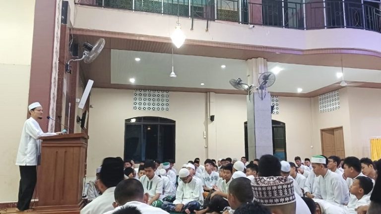 UNH Dorong Santri Dekat dengan Al-Qur’an