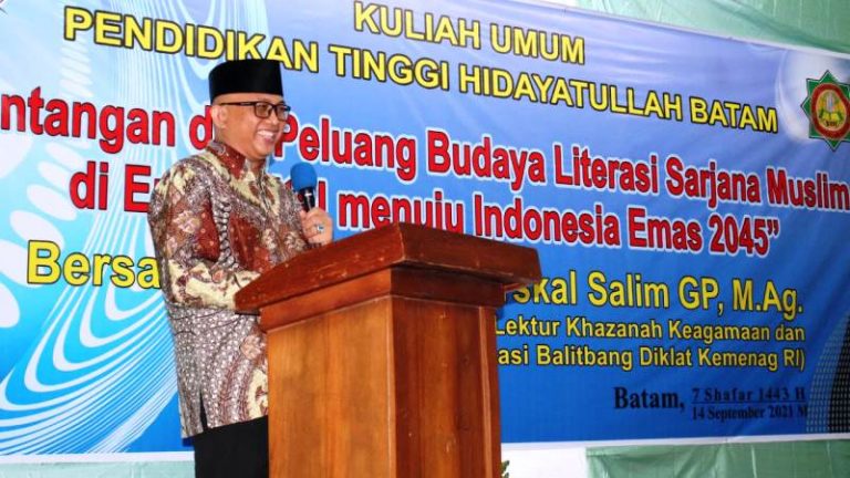 Prof Arskal Salim:  Sarjana Muslim Harus Jadi SDM Unggul Menuju Indonesia Emas 2045
