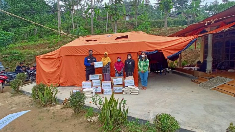 Gerak Cepat Kirim Bantuan Bantu Korban Longsor di Slahung Ponorogo