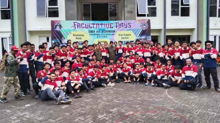 Santri Ar Rohmah Pesantren Hidayatullah Malang Dibekali Wawasan Kebangsaan