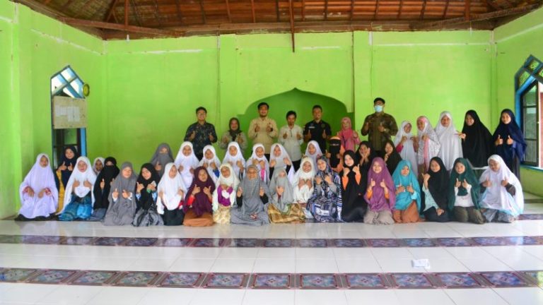 Ceria Ramadhan Produktif, Santri Hidayatullah Nunukan Dapat Ilmu Keimigrasian