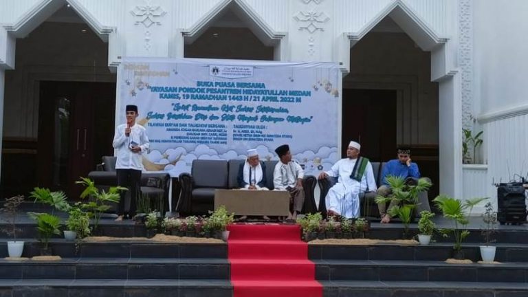 Bukber Hidayatullah Medan, KH Dr Arso Sampaikan 3 Spirit Ramadhan