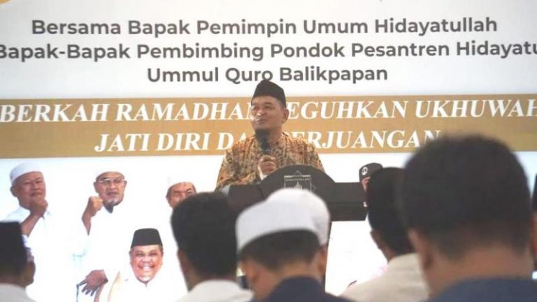 Tanpa Ukhuwah yang Kuat Kita Mudah Sekali Diporak-porandakan