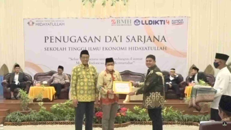 Sarjana Hidayatullah Harus Jadi Role Mode Kebaikan di Tengah Masyarakat