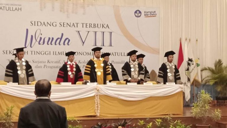 STIE Hidayatullah Gelar Sidang Senat Terbuka Wisuda ke-VIII