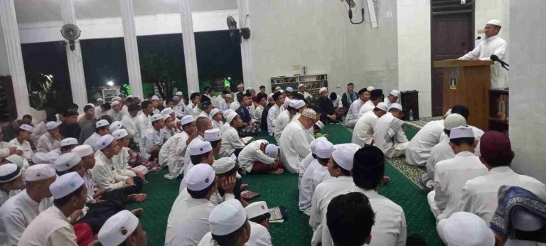 Istiqamah Dibawah Kepemimpinan Iman