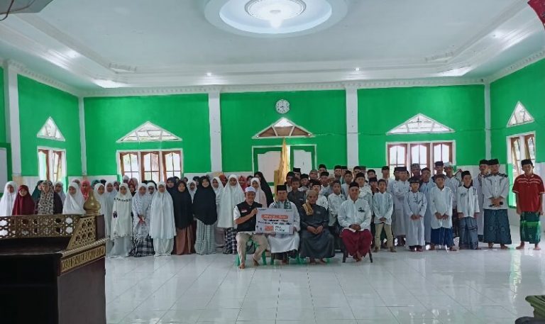 BMH Kembali Salurkan Dana Pembebasan Lahan Pesantren Kepulauan Nias